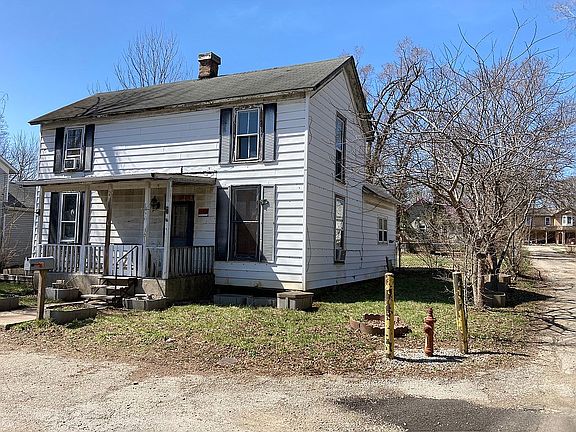 View of large corner lot