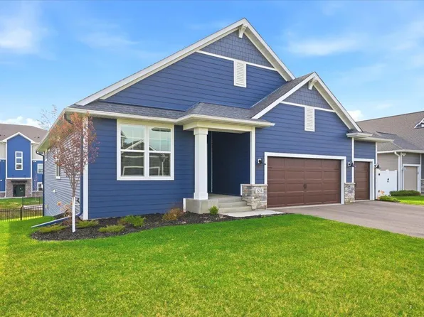 634 Elizabeth Way, Hudson, WI 54016