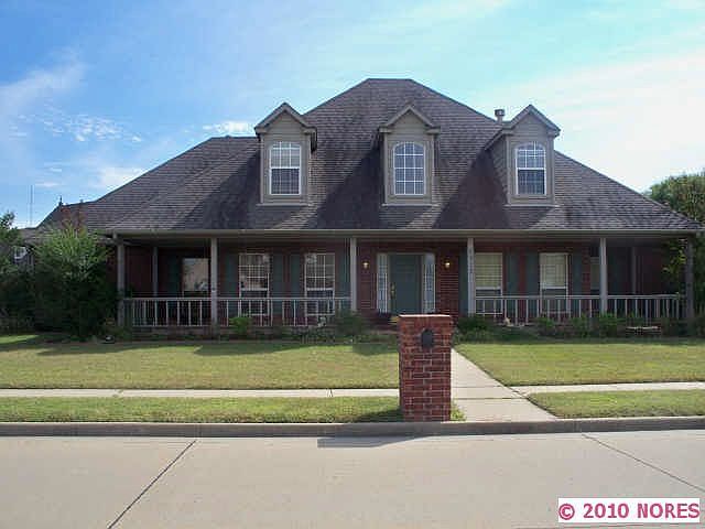 1st image of 6913 E Galveston St