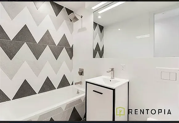 144 N 11th St #3M — Photo 7