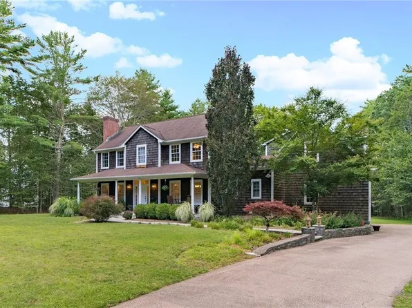 233 Bell Schoolhouse Rd, West Kingston, RI 02892