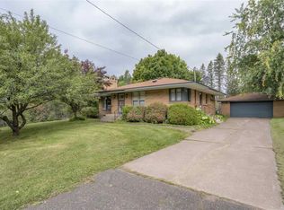 2821 Hagberg St, Duluth, MN 55811