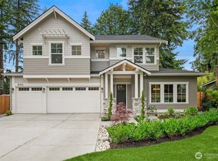 8110 135th Place NE, Redmond, WA 98052