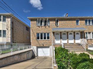14927 22nd Ave, Whitestone, NY 11357