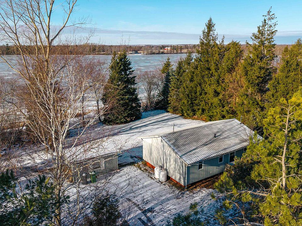 1st image of 129 Rainbow Dr