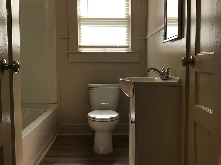 812 General Mouton Ave — Photo 1