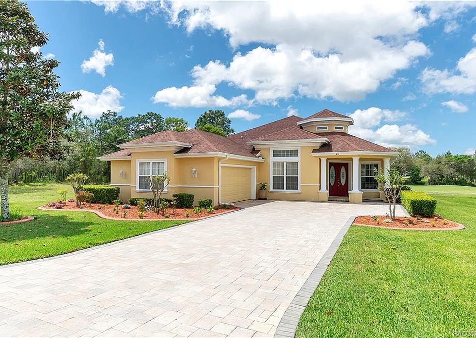 1st image of 40 Woodfield Cir