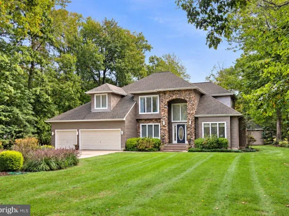 14 Fairway Is, Grasonville, MD 21638