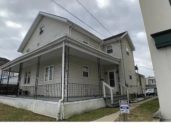 35 Belvidere Ave, Washington, NJ 07882