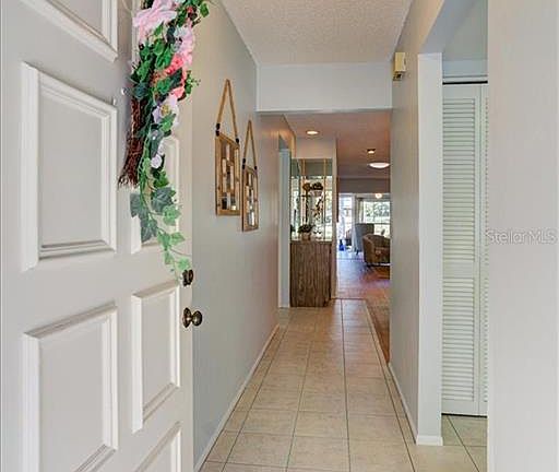 3rd image of 2264 Lark Cir W APT B