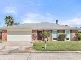 64 Normandy Dr, Kenner, LA 70065