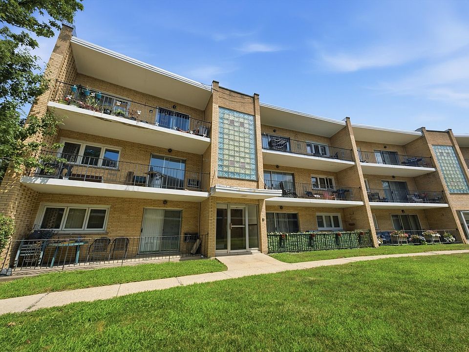 1st image of 10332 S Pulaski Rd APT 107