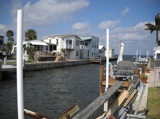 142 Nettles Blvd, Jensen Beach, FL 34957