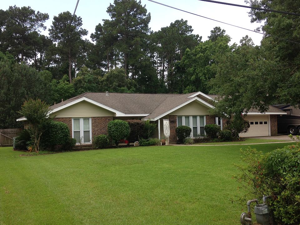 1st image of 554 Moss Bluff Dr