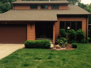 26 Sarah Ave, Springfield, IL 62703