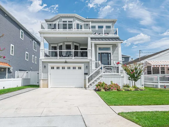 111 Hamilton Pl, Brigantine, NJ 08203