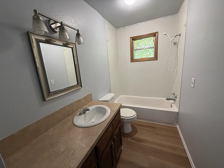 301 S Teehee Dr #1 — Photo 8