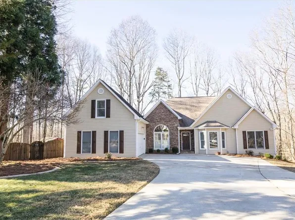 7425 Ivy Grove St, Cumming, GA 30040