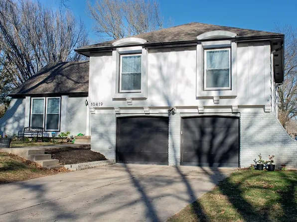 10419 Bales Ave, Kansas City, MO 64137