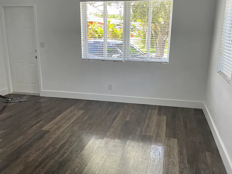 2350 SW 26th Ln — Photo 13