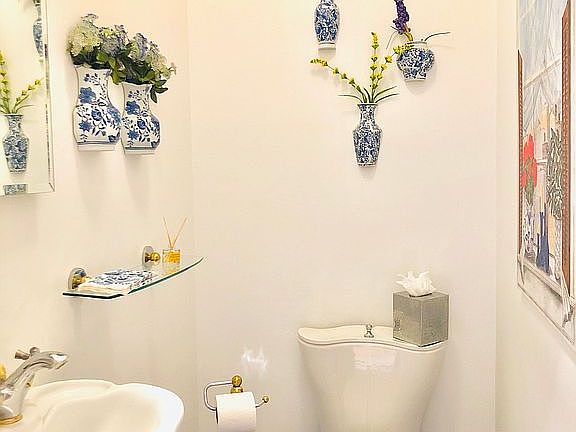 powder room off kitchen