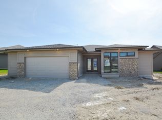 15133 Andertone Cv, Fort Wayne, IN 46845