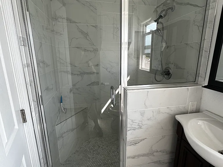 110 Madison Ave #B — Photo 7