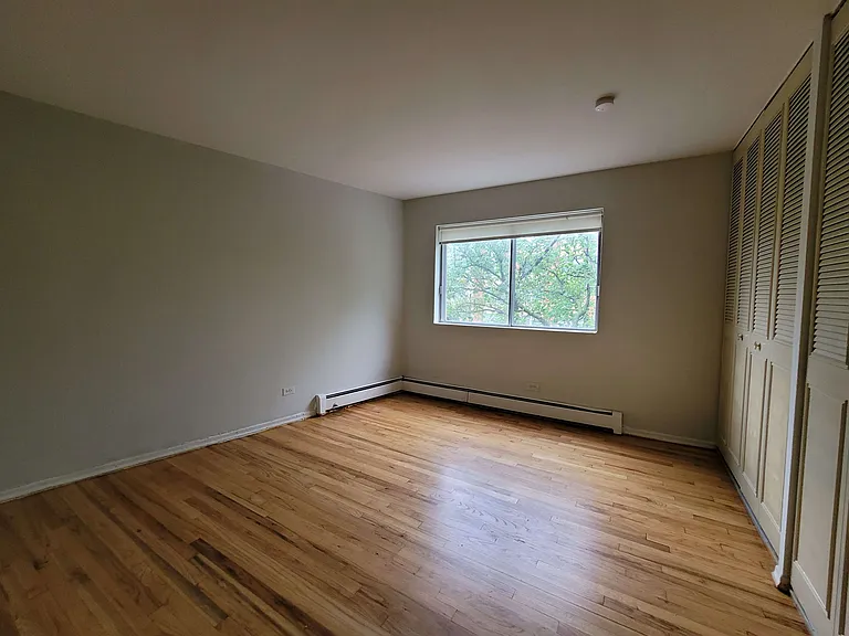 6825 N. Sheridan Rd — Photo 8