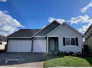 2663 W 15th Ave #132, Junction City, OR 97448