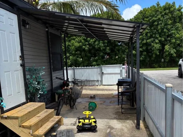 451 SE 8th St Lot 3, Homestead, FL 33030