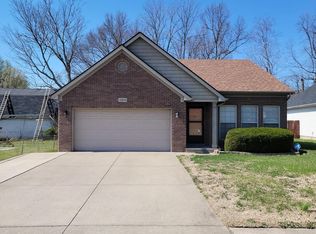 10614 Waycross Ave, Louisville, KY 40229