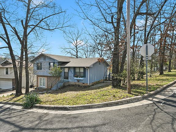 2nd image of 1650 Miller Drive