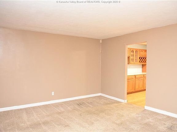 2nd image of 22 Barrington Rd