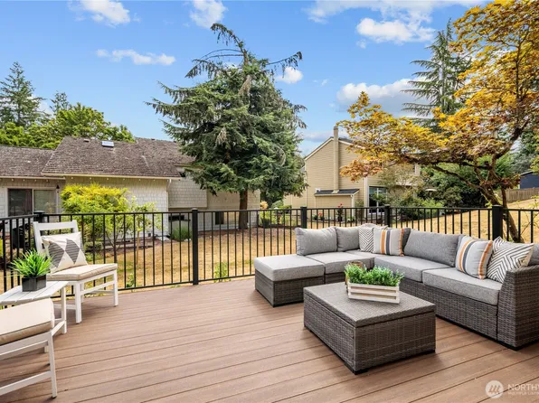 6318 156th Place NE, Redmond, WA 98052