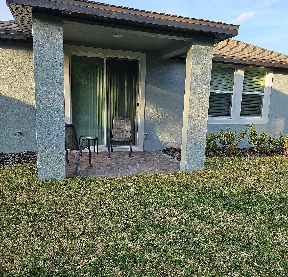 3 bed, 1269 sqft, $4,000 — Photo 2