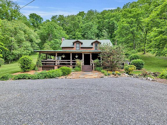 3rd image of 27 Bussell Ln