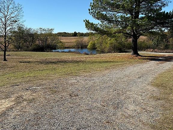 3rd image of 31525 S Highway 48