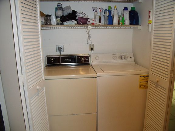 3rd image of 1291 SE Parkview Pl APT I13