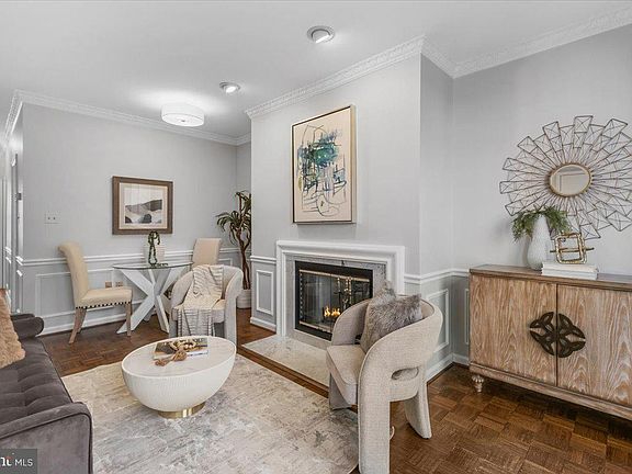 4th image of 208 Justice Ct NE #44