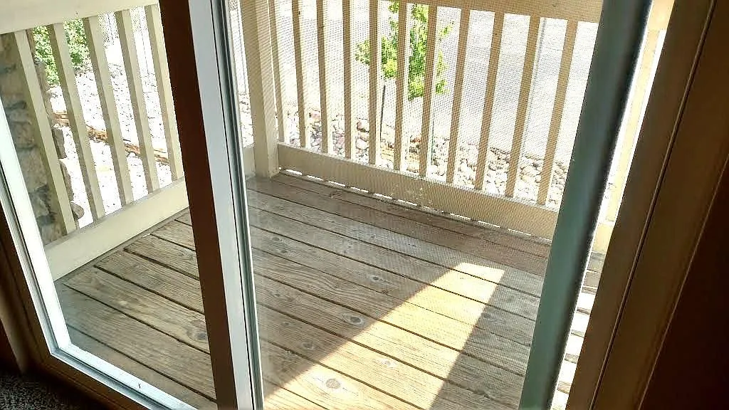 2 bed, 904 sqft, $1,750 — Photo 2