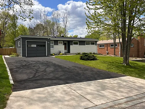 773 Lomond Dr Photo 1