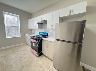 856 S 16th St #2E, Newark, NJ 07108