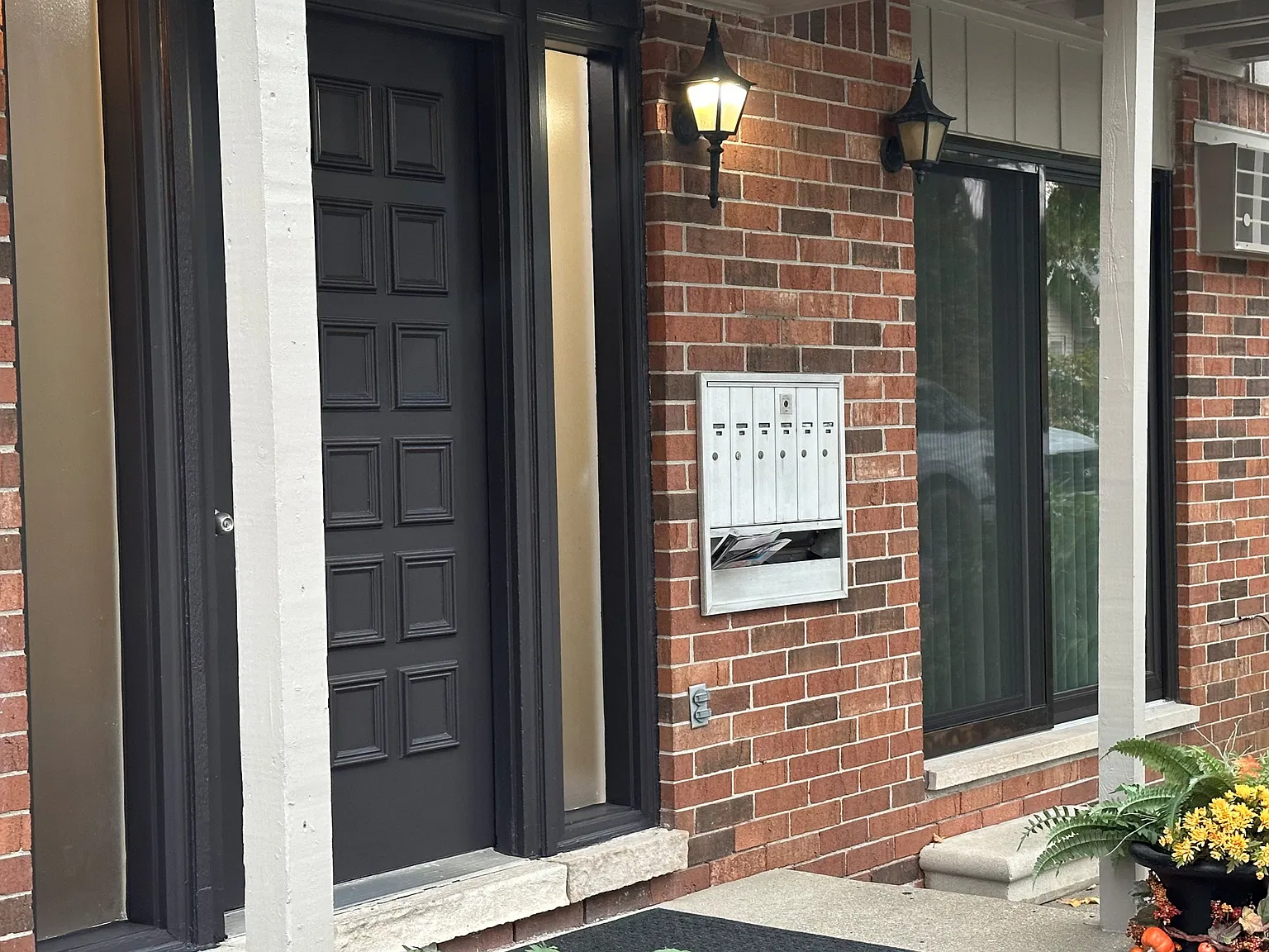 1 bed, 650 sqft, $1,350 — Photo 3