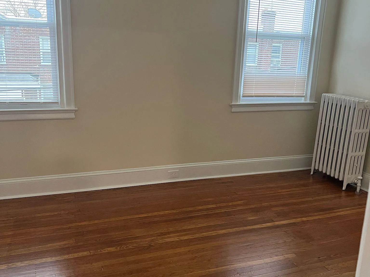 3 bed, 1020 sqft, $1,750 — Photo 1