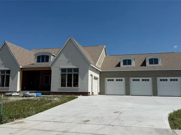 1607 NE 19th St, Ankeny, IA 50021
