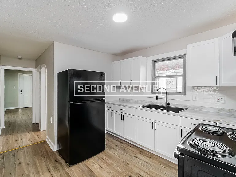 2723 Park Ave — Photo 7