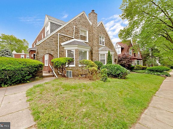 2nd image of 418 Wadsworth Ave