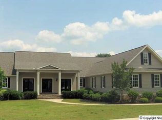 269 River Cove Rd, Huntsville, AL 35811