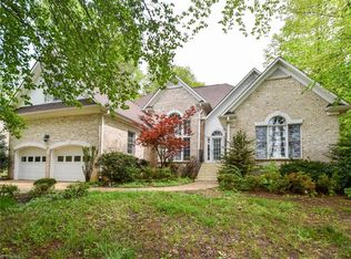 2102 Needleleaf Ln, Greensboro, NC 27410