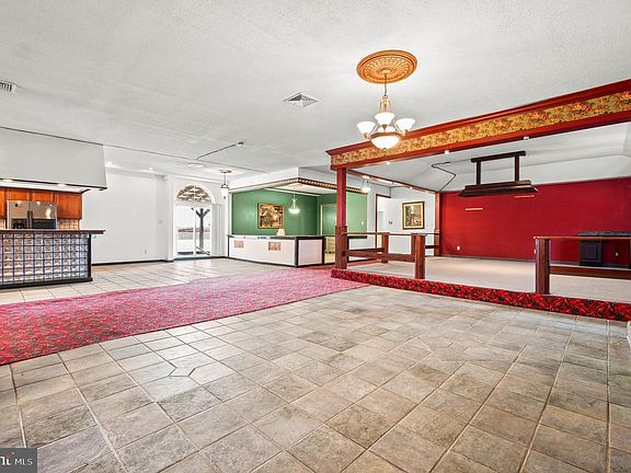 2nd image of 5091 Umbria St #H